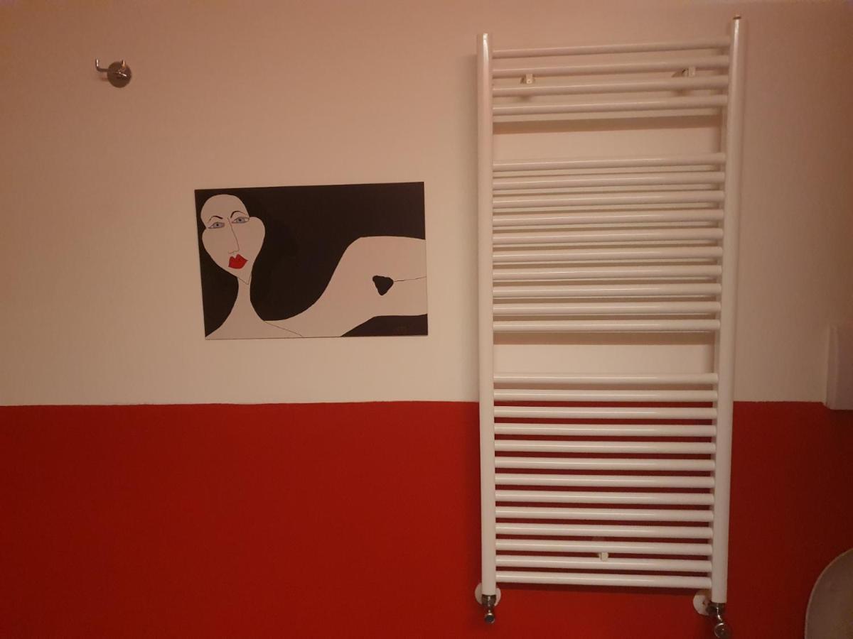 נאפולי Vico Rooms מראה חיצוני תמונה