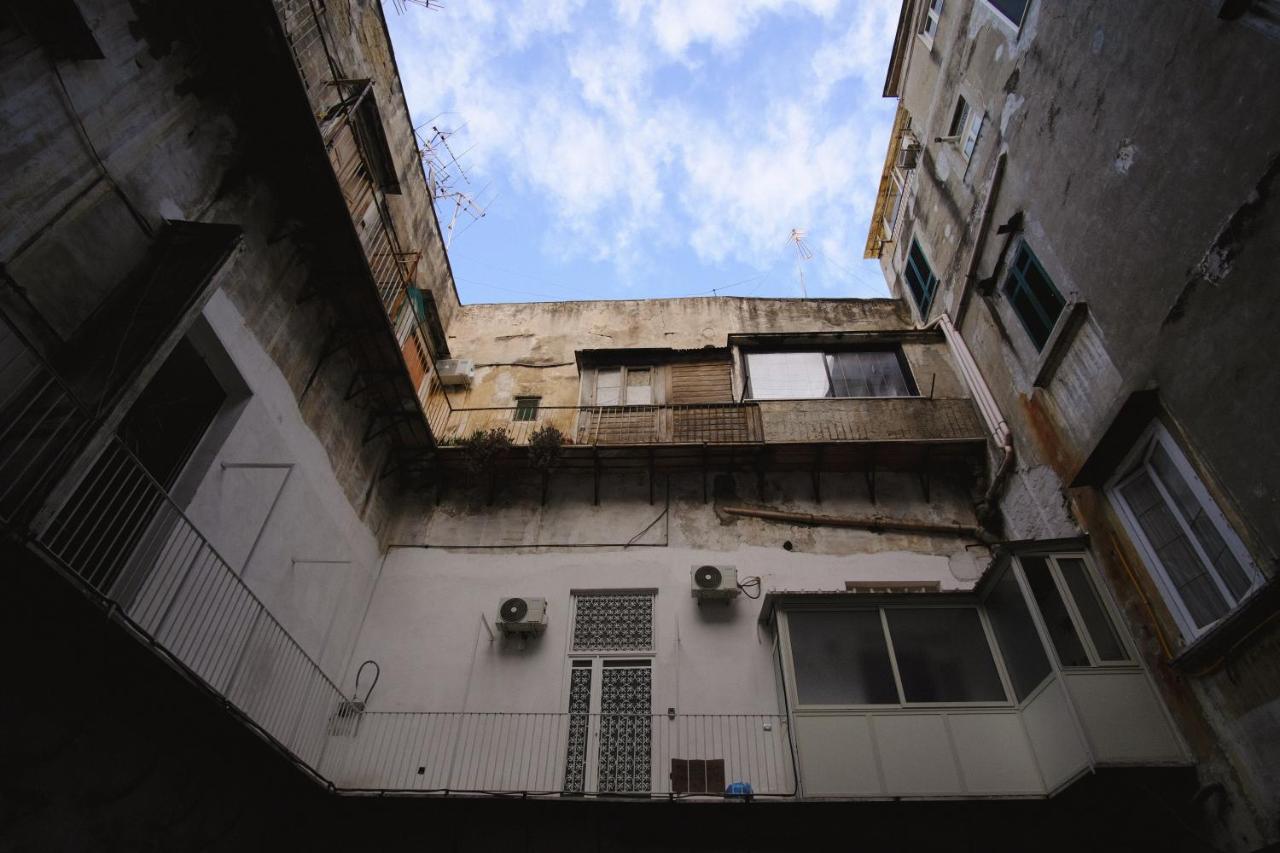 נאפולי Vico Rooms מראה חיצוני תמונה